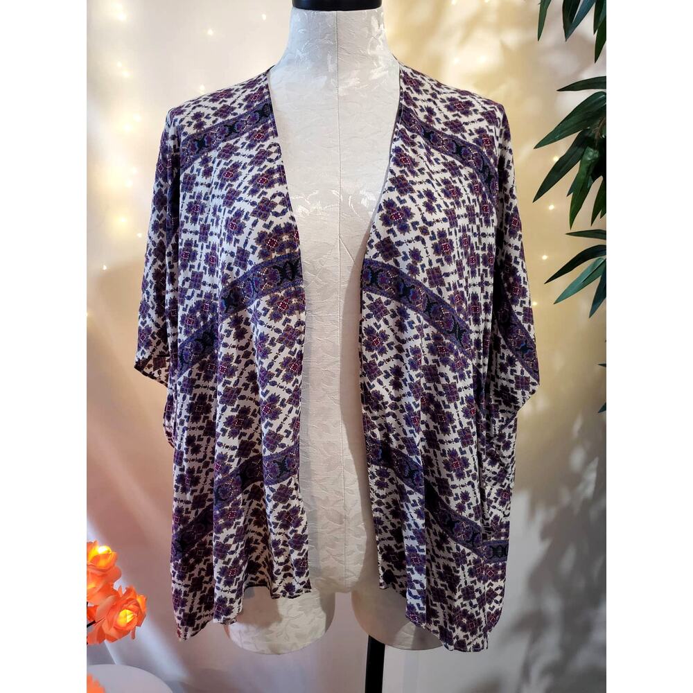 Brandy Melville Alexis Floral Open Kimono Boho Cropped Flowy Hippie Women's OS